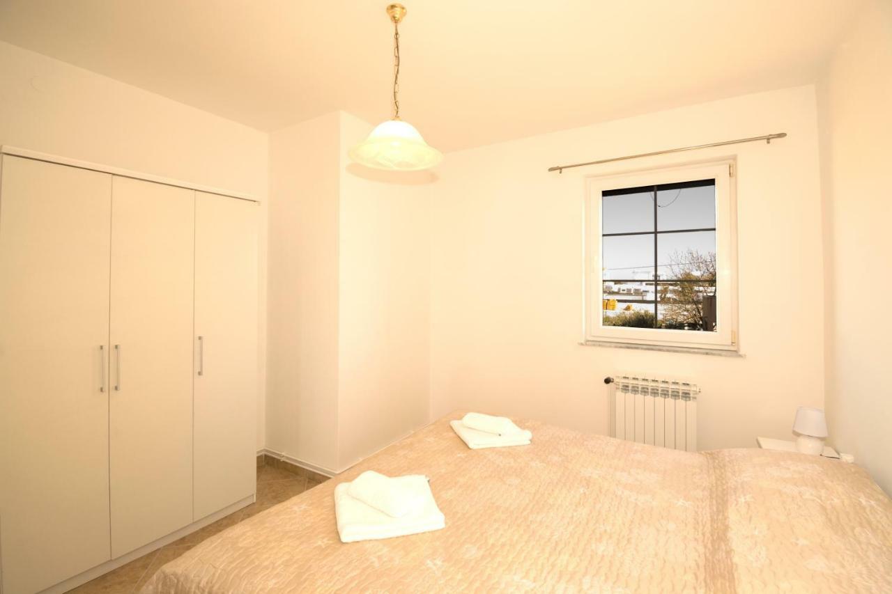 Apartman Mendula Premantura Exteriör bild